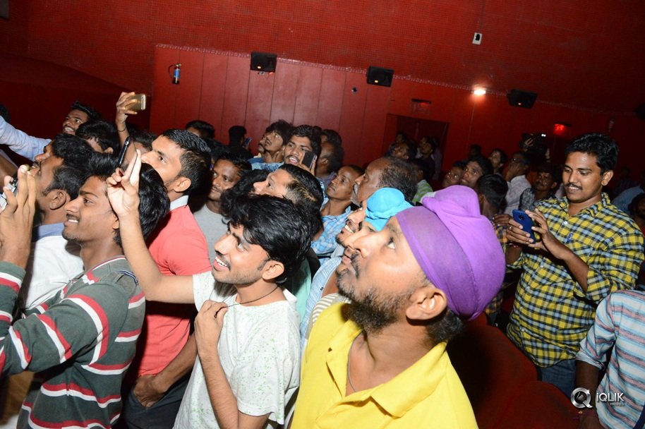 London-Babulu-Movie-Team-at-V-Max-Vizag